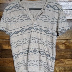 • Gap • Henley Tee